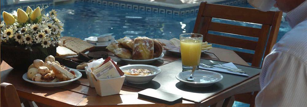 Akwati Suites Iguazu Пуерто Игуасу Екстериор снимка