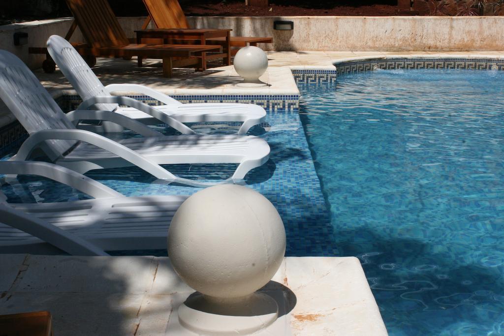 Akwati Suites Iguazu Пуерто Игуасу Екстериор снимка