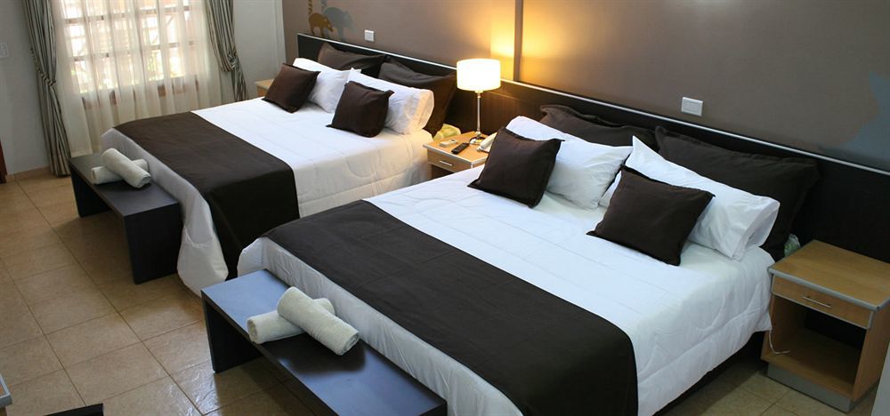 Akwati Suites Iguazu Пуерто Игуасу Екстериор снимка